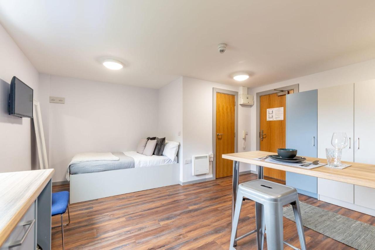 דירות Bryson Court In Newcastle מראה חיצוני תמונה